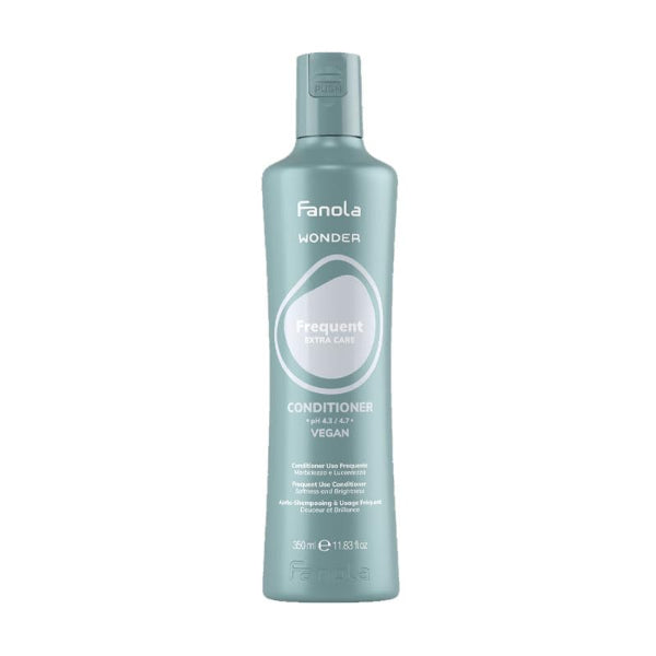 Fanola Wonder Frequent Use Extra Care Vegan conditioner bottle on a white background
