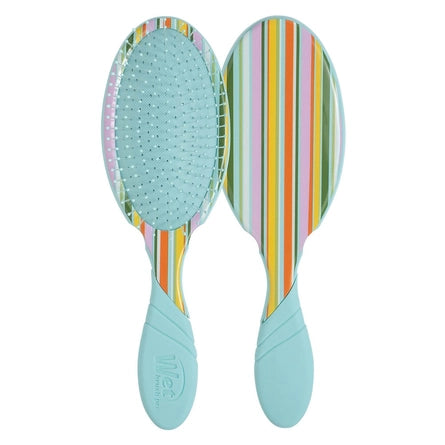 The Wet Brush Pro Garden Party Detangler